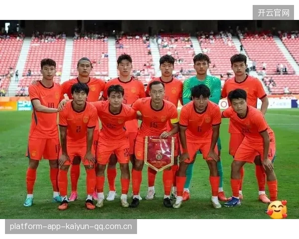吴曦：从“中场第一人”到“永远的传奇”——37岁仍然燃烧着的火焰